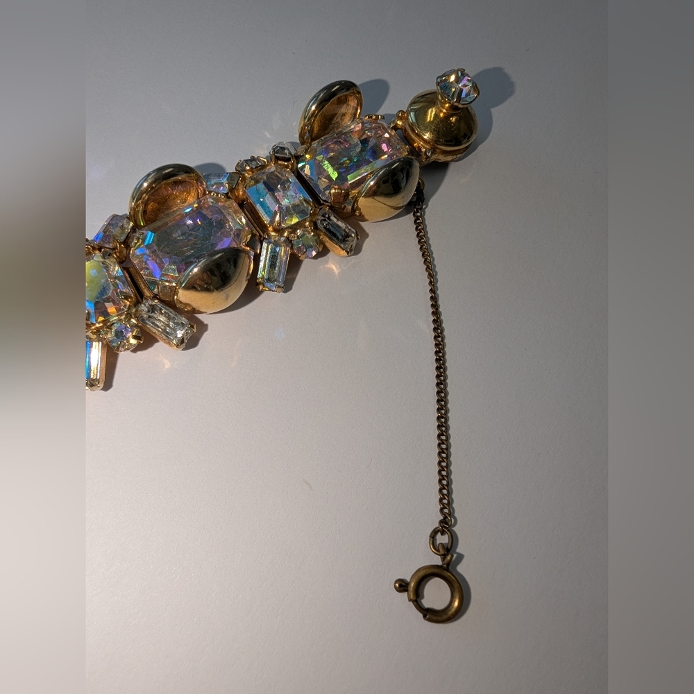 VTG CHUNKY AB CRYSTAL GOLD TONE BRACELET - Picture 14 of 14